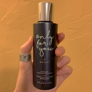 Monat Shampoo